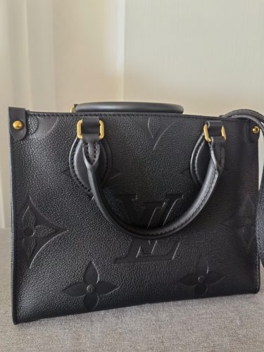 Louis Vuitton M45653 Onthego PM Material Monogram Empreinte Leather photo review