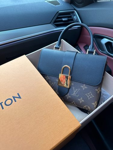 Louis Vuitton M44141 Locky BB photo review